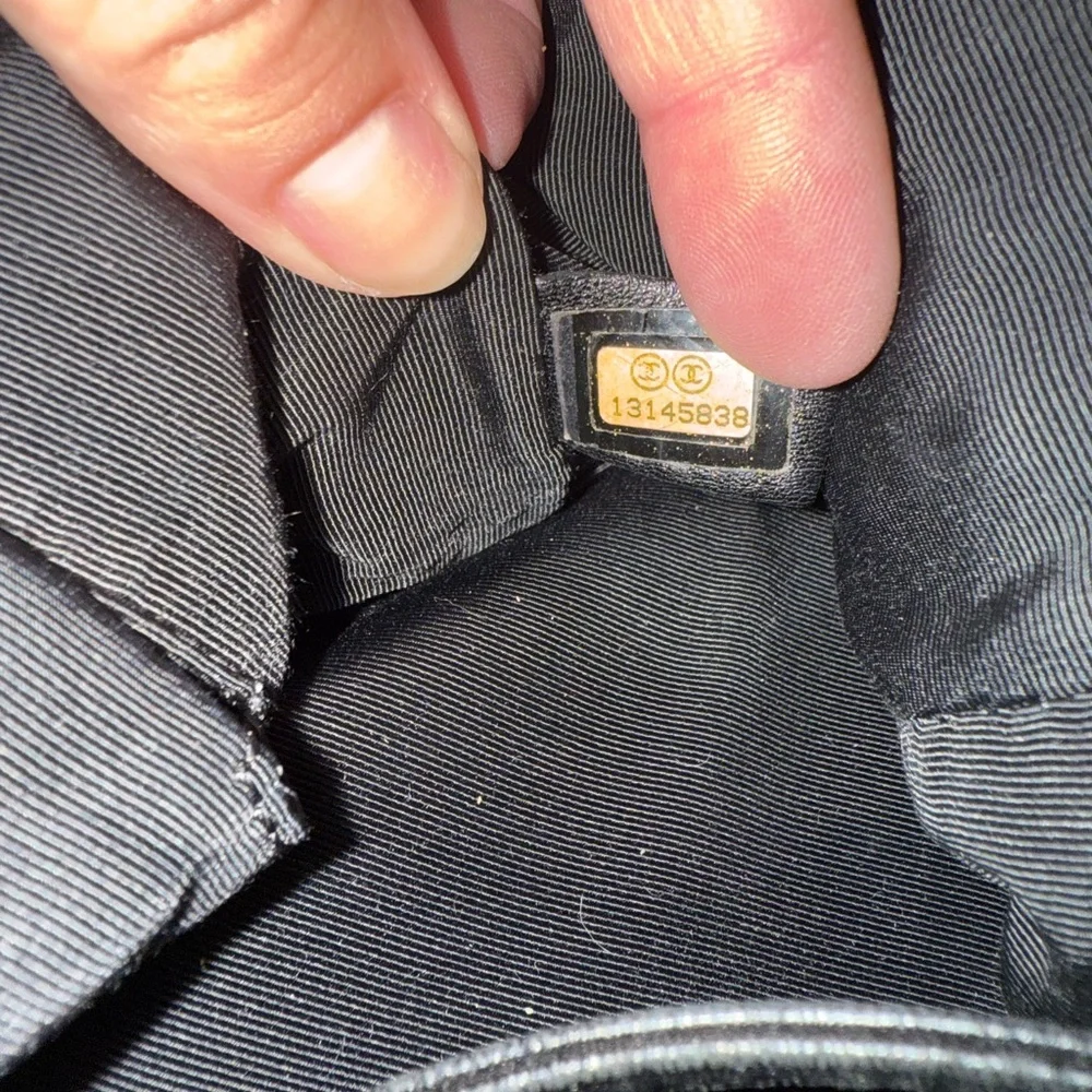 CHANEL Black Leather Backpack - Picture 2 of 16